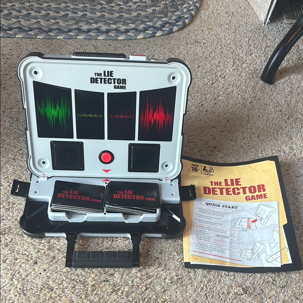 The Lie Detector Game with Cards